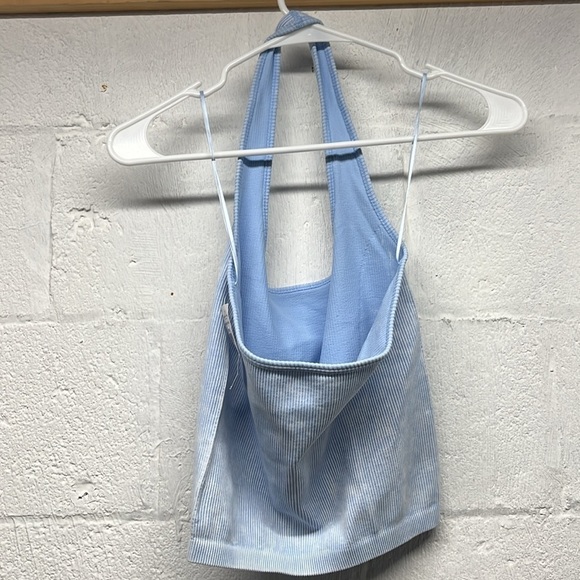 NEW AE Super Seamless Halter Top SZ MEDIUM - Picture 7 of 7